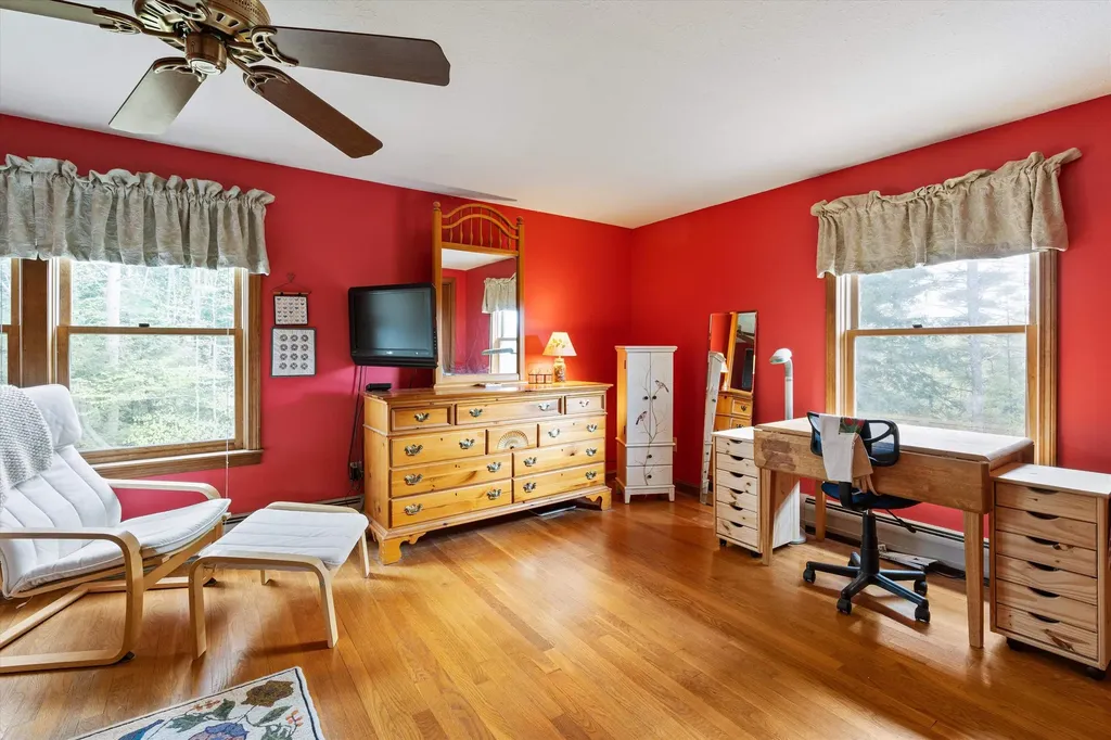 26 Balch Farm Road Bennington NH 03442