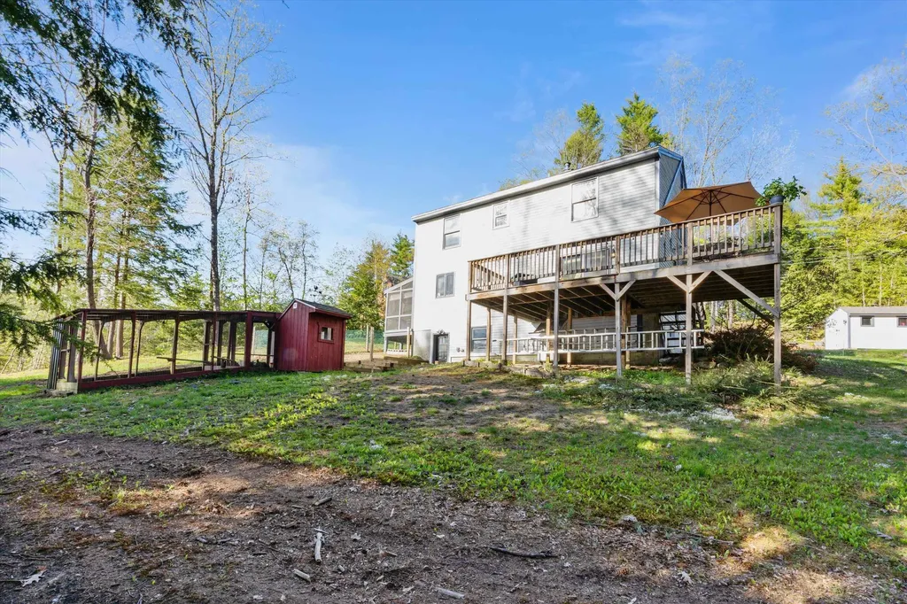 26 Balch Farm Road Bennington NH 03442