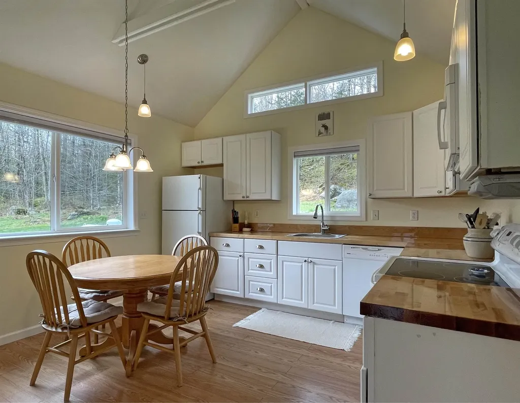 383 Moody Road Lincoln VT 05443