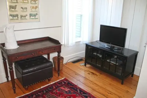 1070 Hells Peak Road Londonderry VT 05148