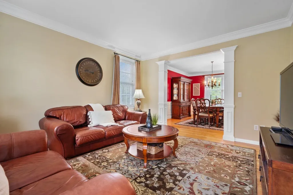 30 Pondfield Road Bedford NH 03110