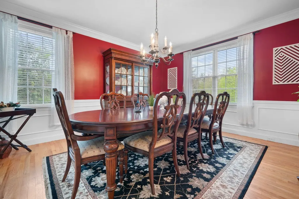 30 Pondfield Road Bedford NH 03110