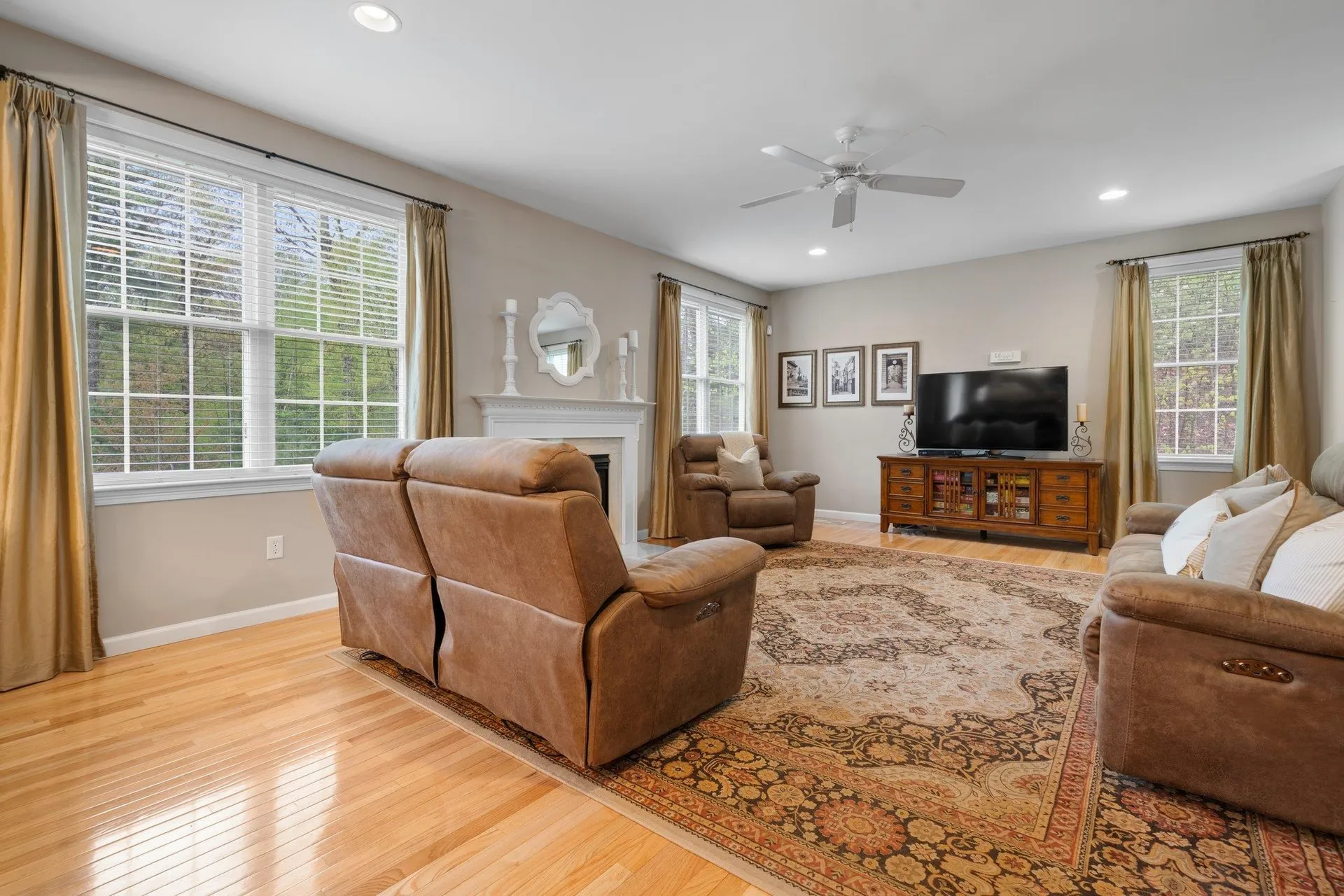 30 Pondfield Road Bedford NH 03110