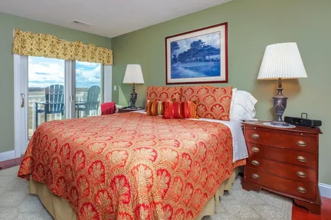 591 Ocean Boulevard Hampton NH 03842