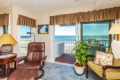 591 Ocean Boulevard Hampton NH 03842