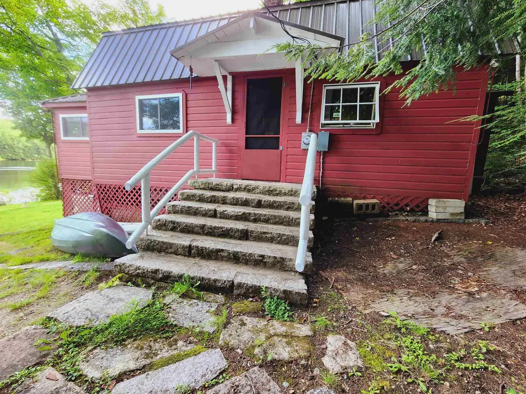102 Normand Road Stark NH 03582