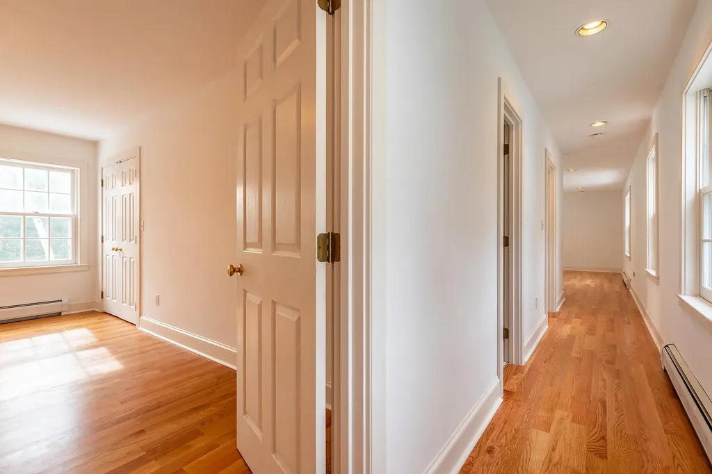 7 Heather Lane Hanover NH 03755