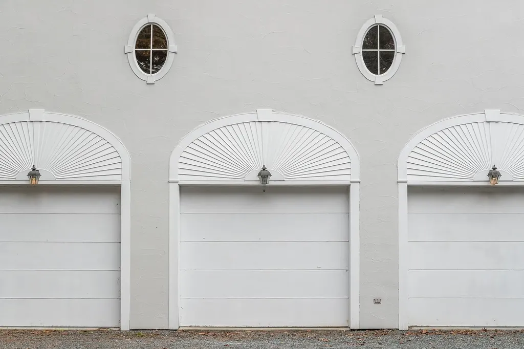 7 Heather Lane Hanover NH 03755