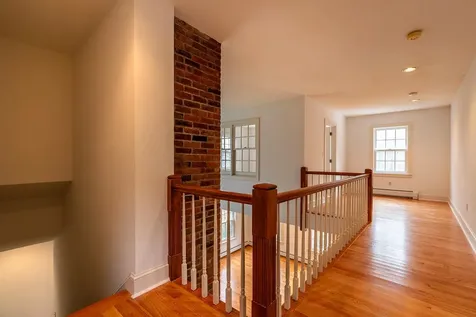 7 Heather Lane Hanover NH 03755