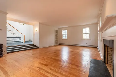 7 Heather Lane Hanover NH 03755