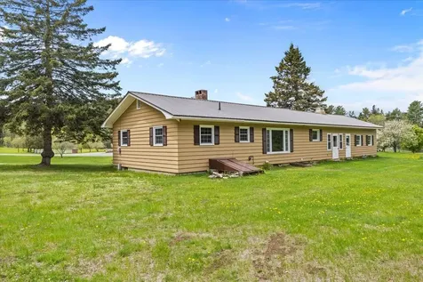2624 Lily Pond Road Lyndon VT 05851