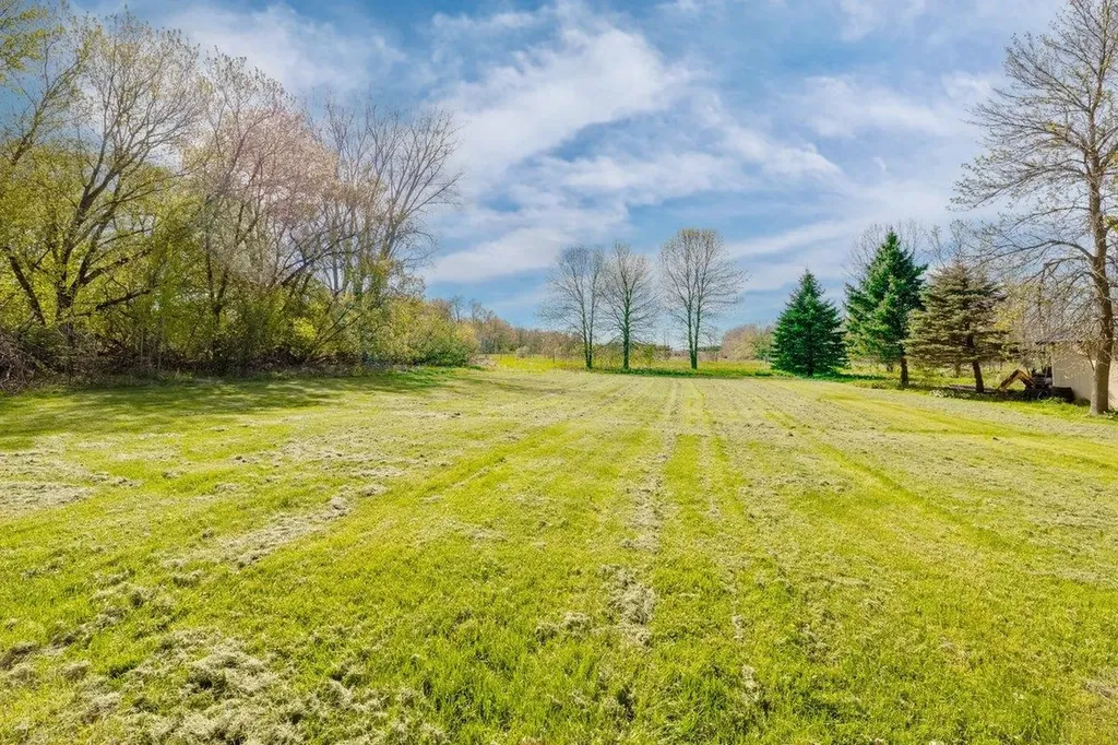 33 North Shore Road Isle La Motte VT 05463