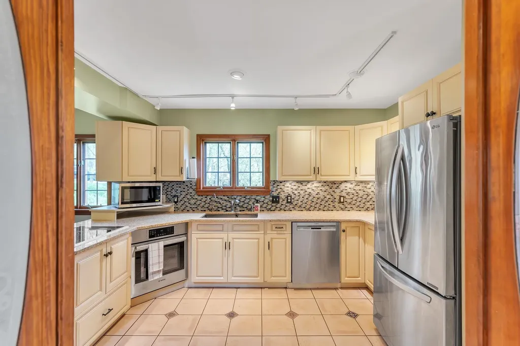 329 Murray Hill Drive Montpelier VT 05602