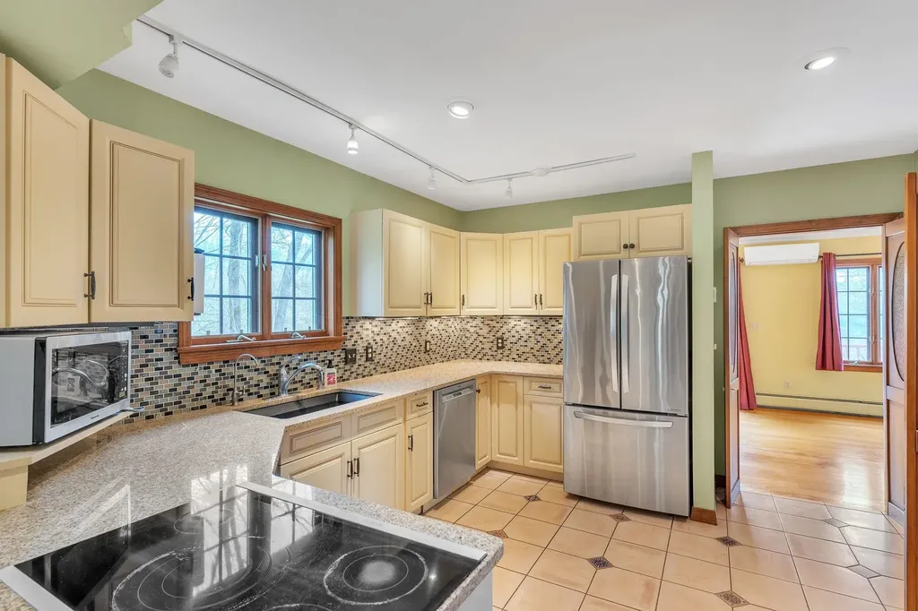 329 Murray Hill Drive Montpelier VT 05602