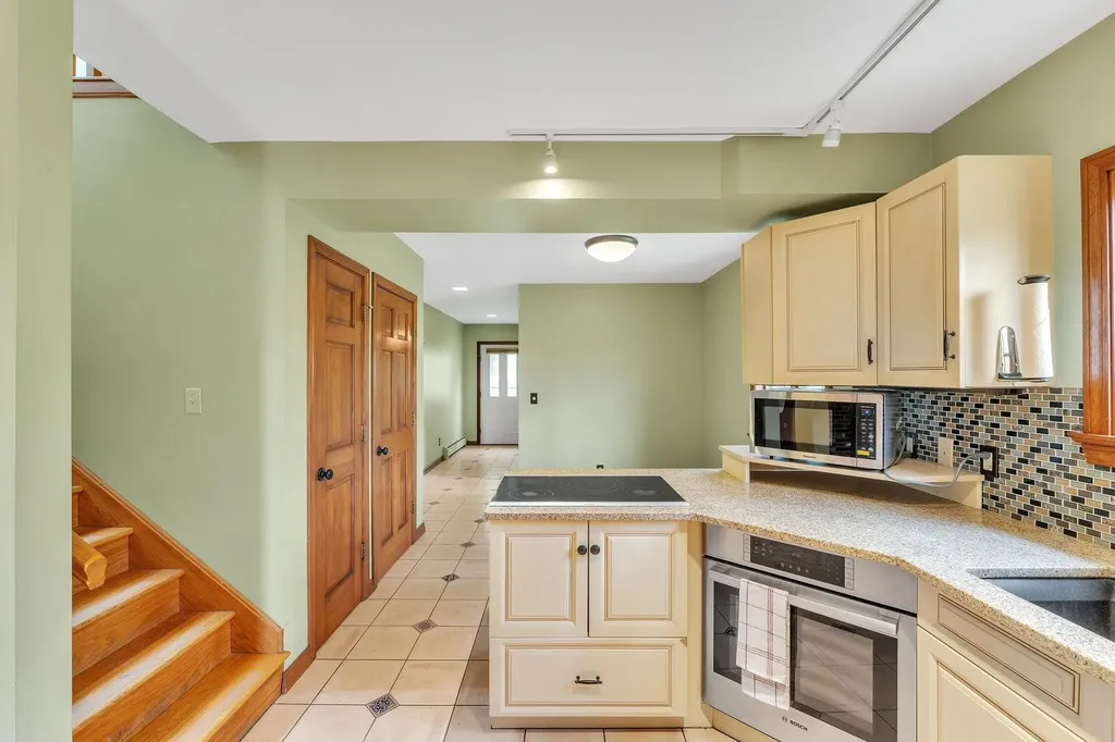 329 Murray Hill Drive Montpelier VT 05602