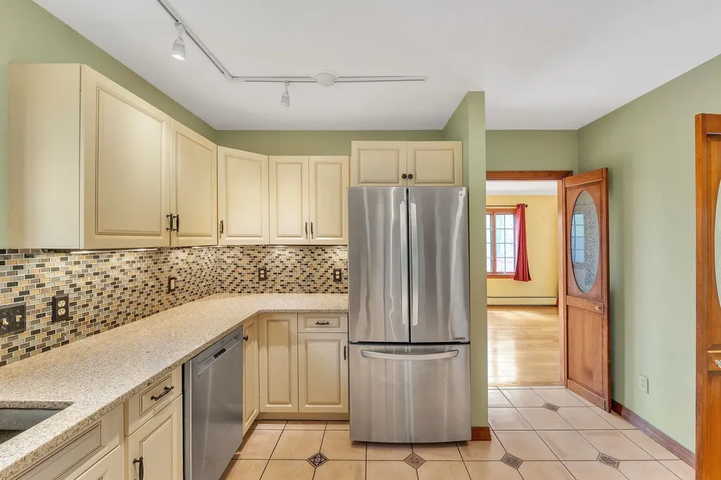 329 Murray Hill Drive Montpelier VT 05602