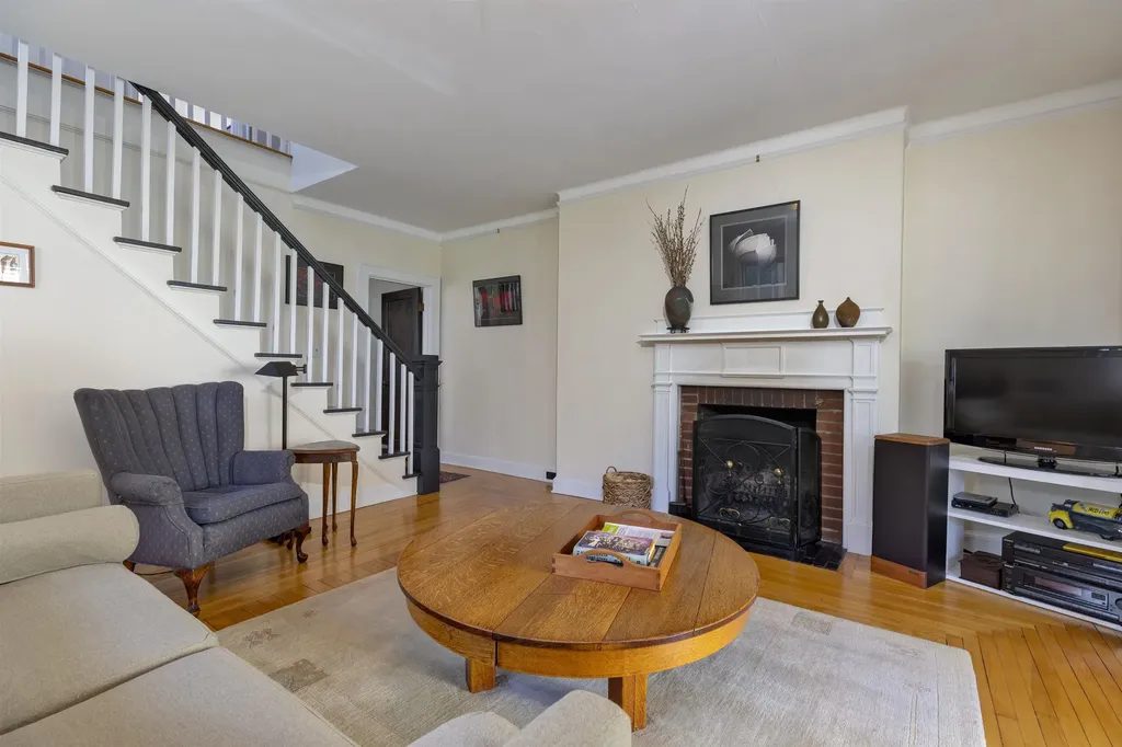 12 Elm Street Lebanon NH 03766