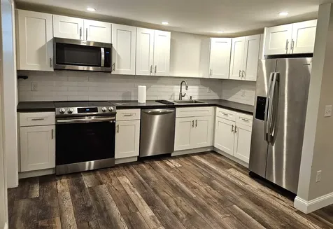 407 Berry Road Alexandria NH 03222