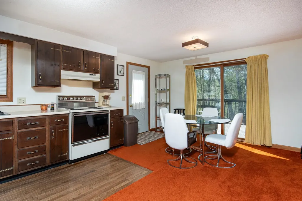 2074 Route 100 Pittsfield VT 05762
