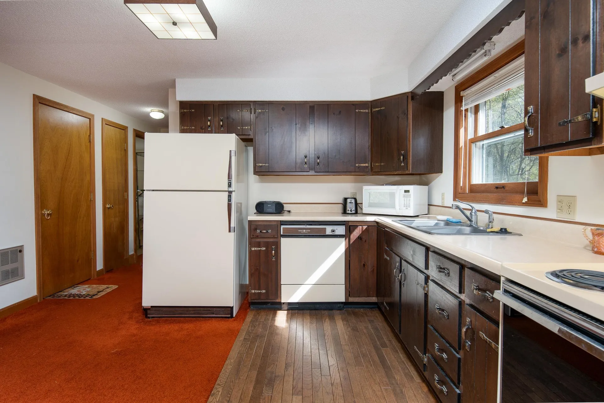 2074 Route 100 Pittsfield VT 05762