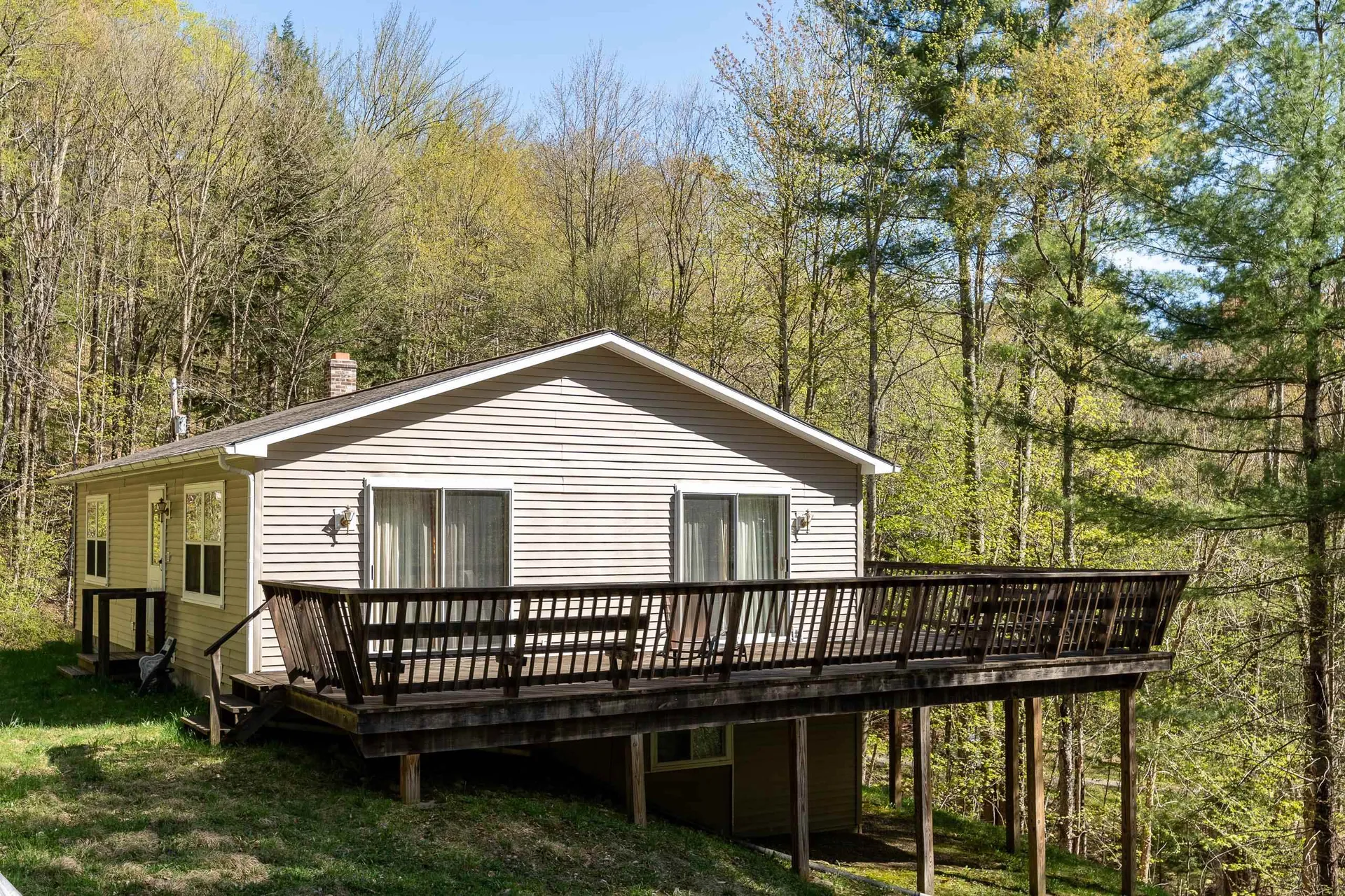 2074 Route 100 Pittsfield VT 05762