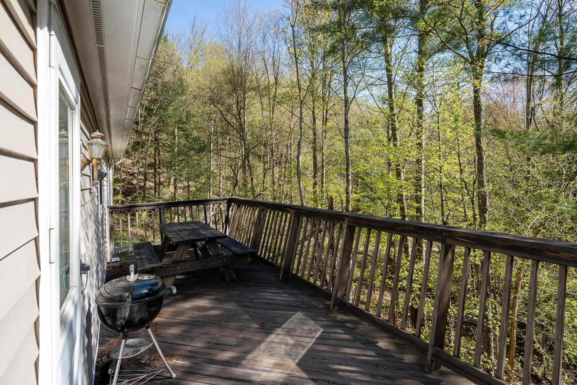 2074 Route 100 Pittsfield VT 05762
