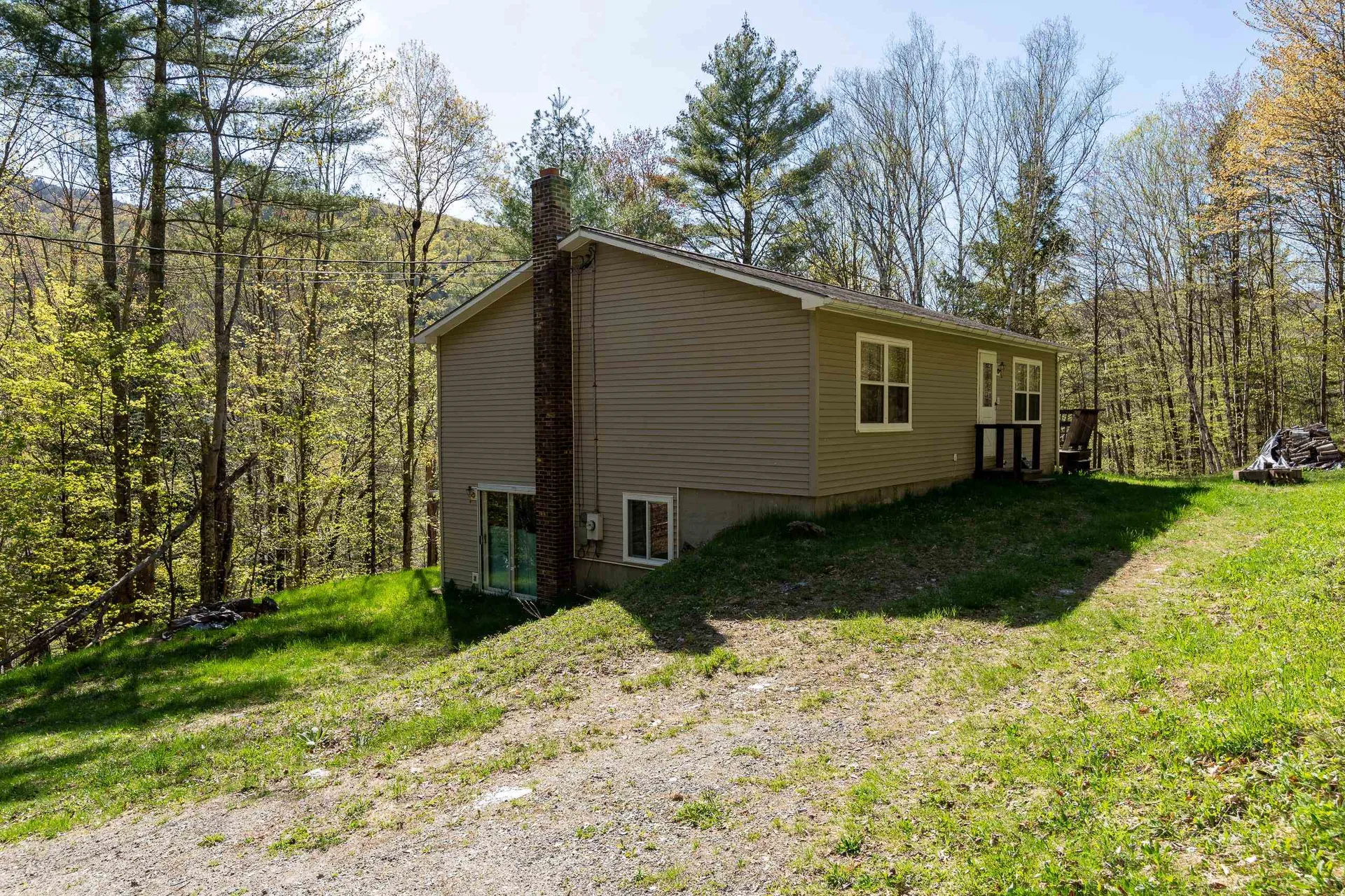 2074 Route 100 Pittsfield VT 05762