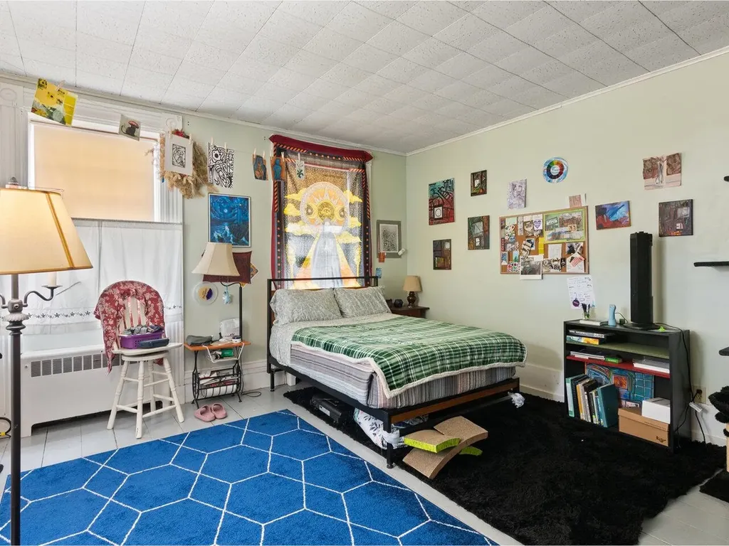 34 South Maple Street Vergennes VT 05491