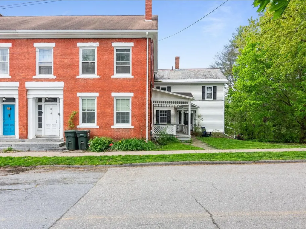 34 South Maple Street Vergennes VT 05491