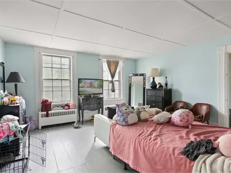 34 South Maple Street Vergennes VT 05491
