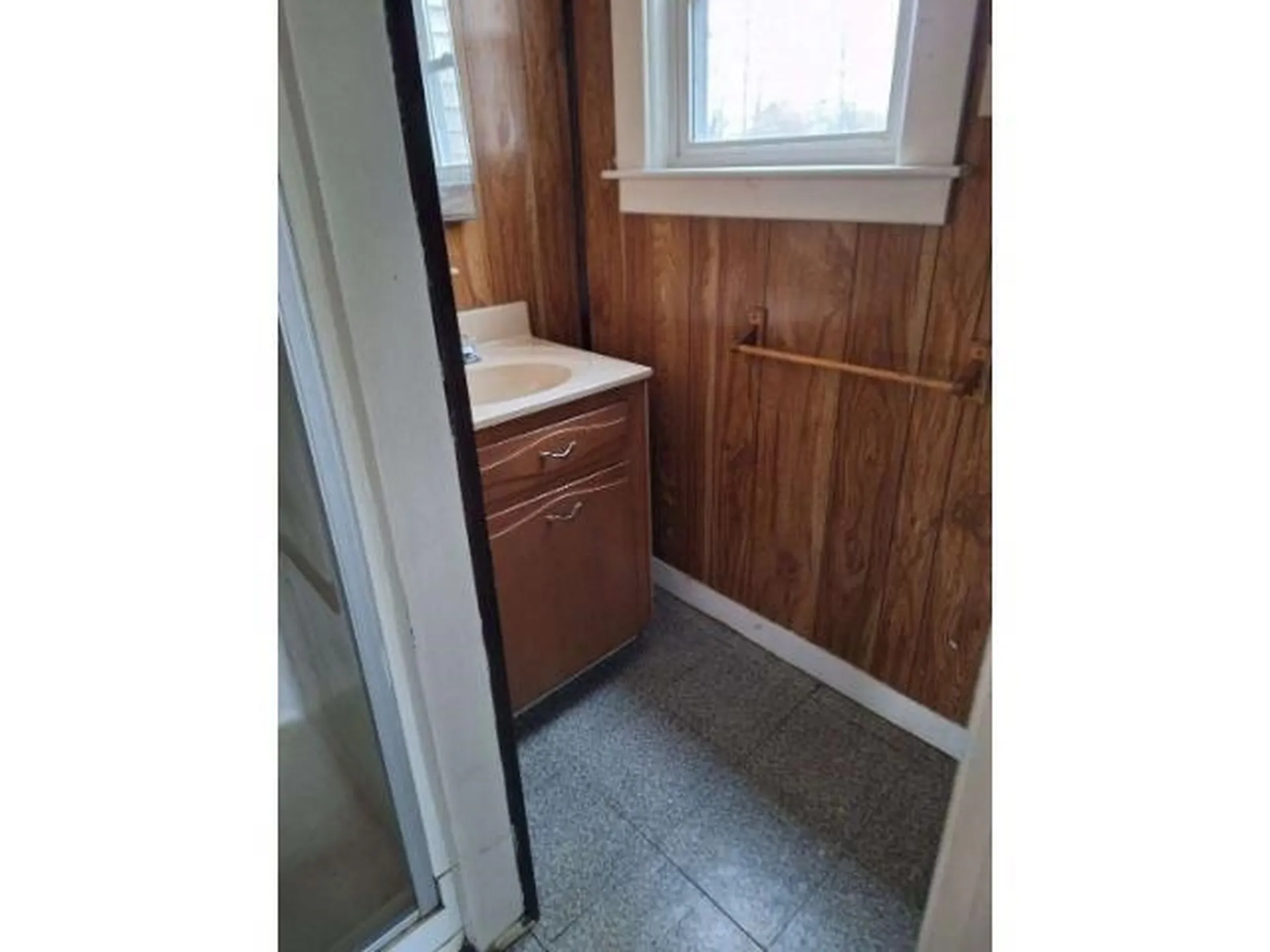 42 Chestnut Street Claremont NH 03743