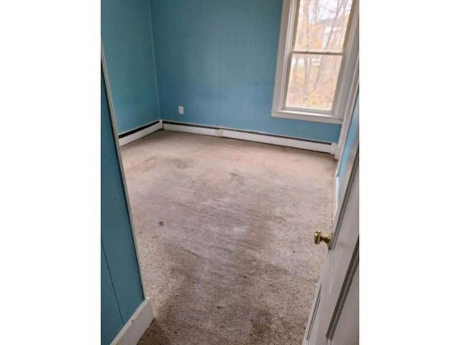 42 Chestnut Street Claremont NH 03743