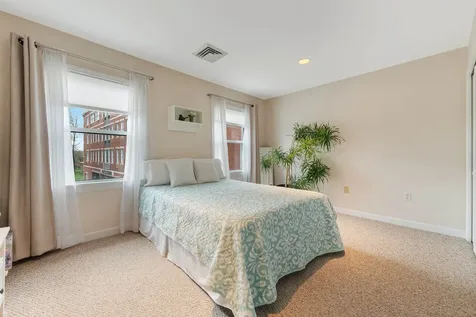 59 Deer Street Portsmouth NH 03801