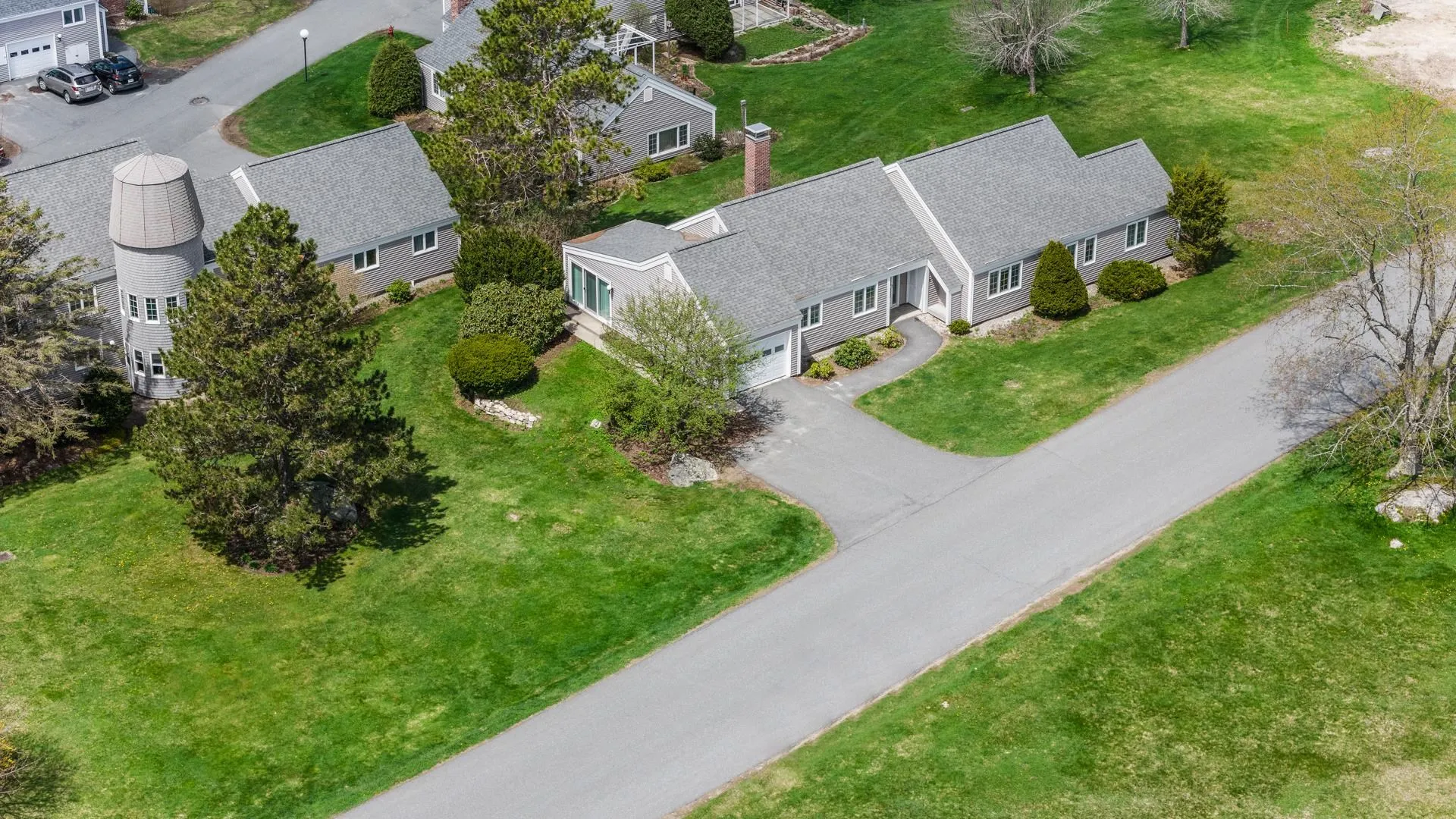 127 Hilltop Place New London NH 03257