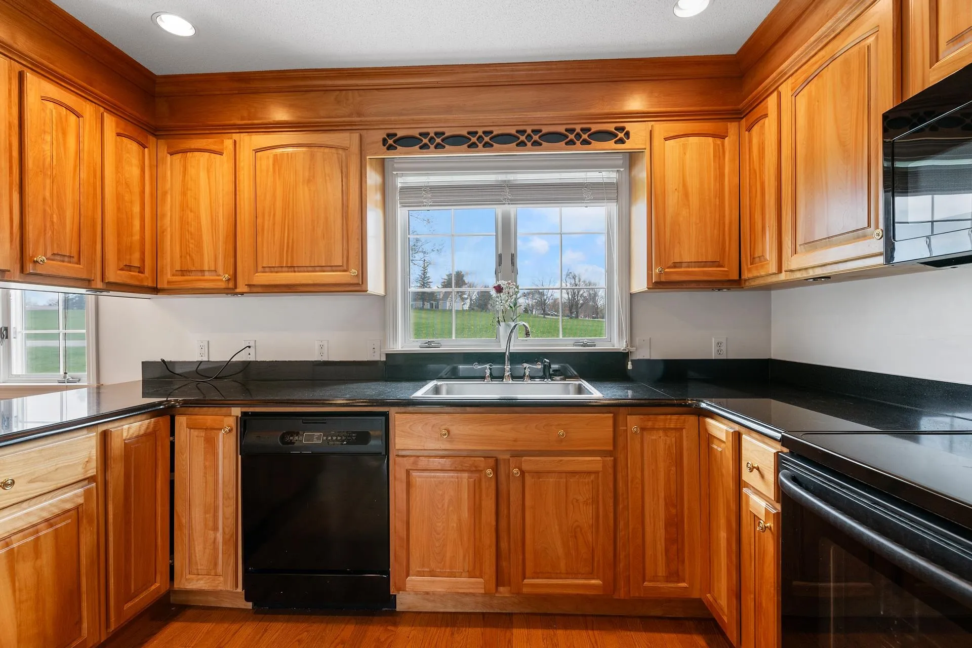127 Hilltop Place New London NH 03257