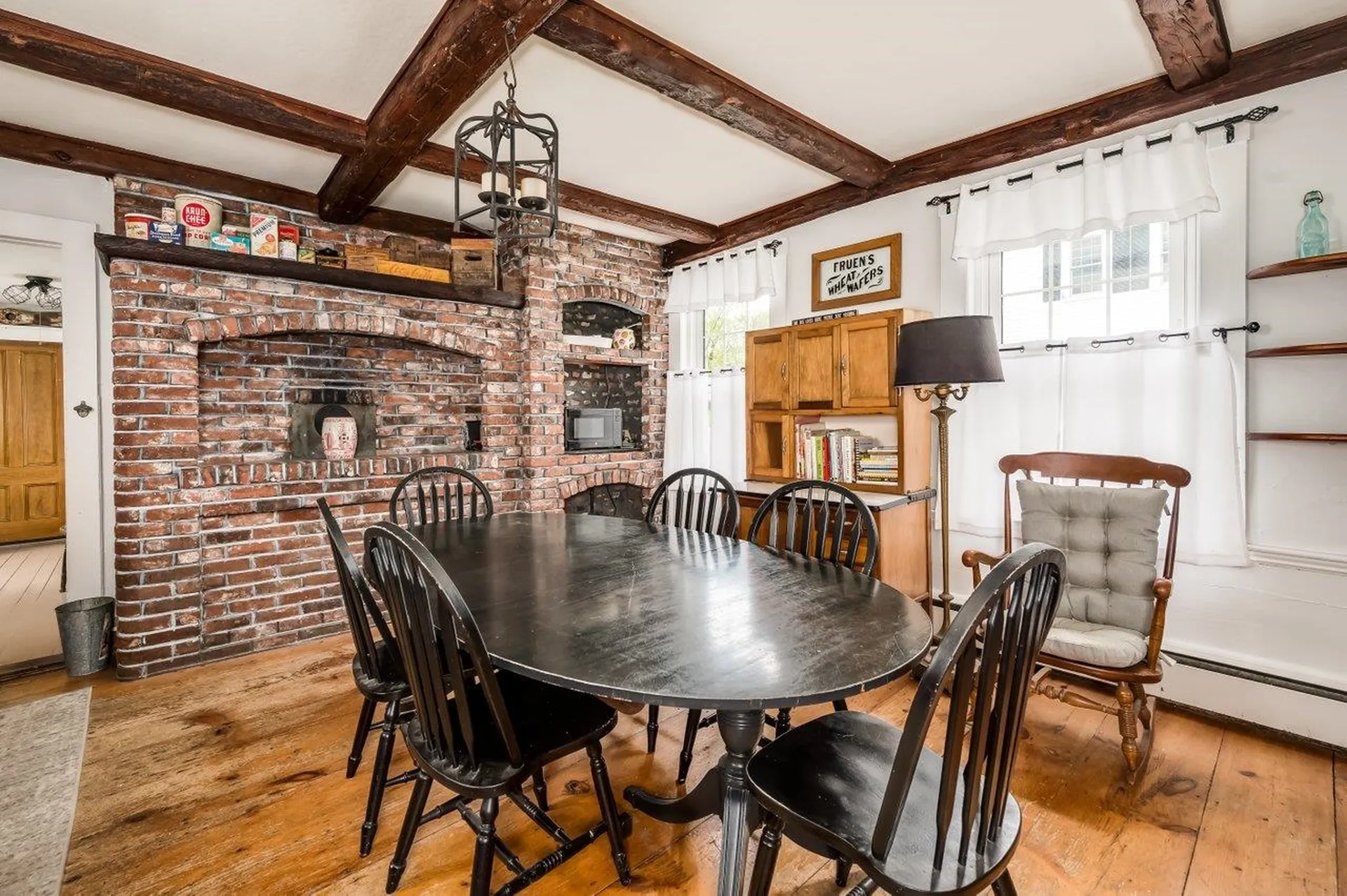 82 Main Street Newfields NH 03856