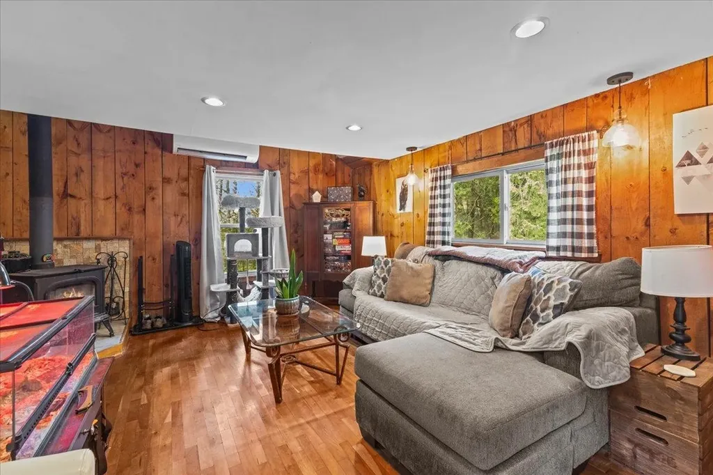 28 Shepard Lane Westford VT 05494