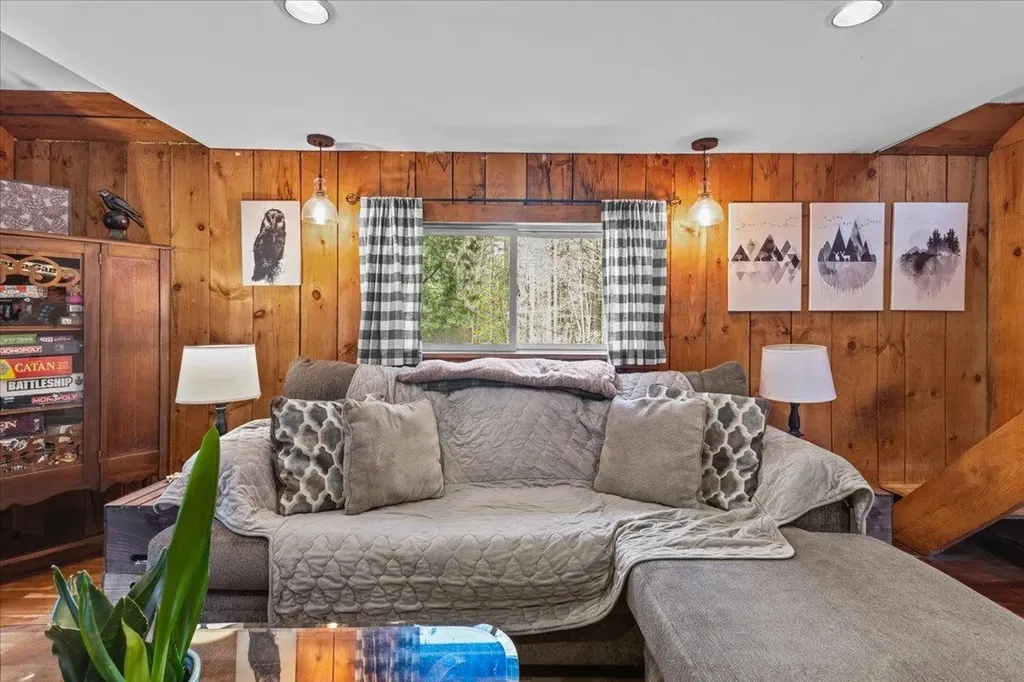 28 Shepard Lane Westford VT 05494
