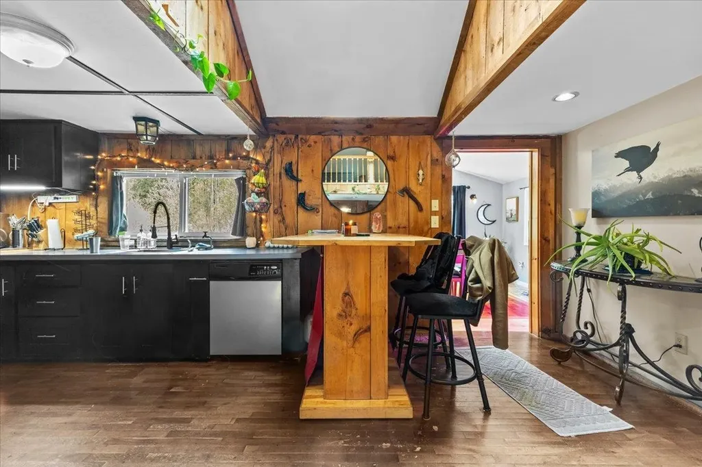 28 Shepard Lane Westford VT 05494