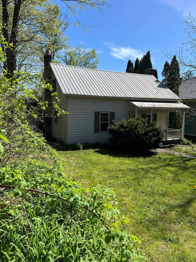 36 Seminary Street Middlebury VT 05753