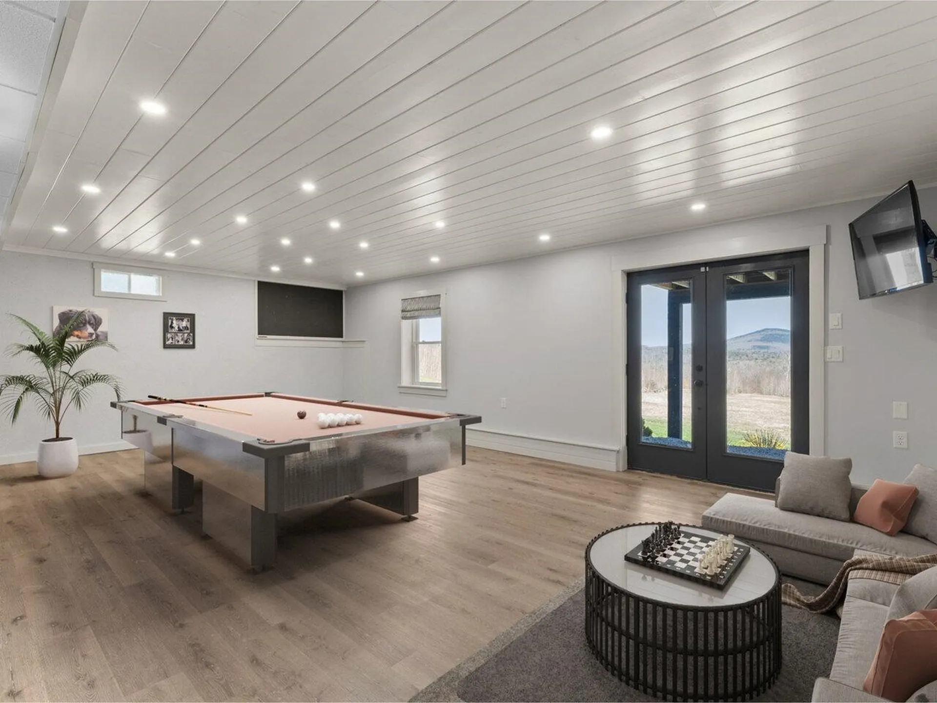 412 North County Road Groton VT 05046