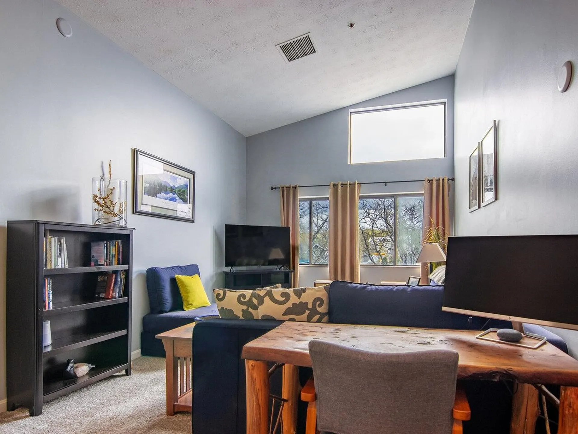 10 Kellogg Road Essex Junction VT 05452