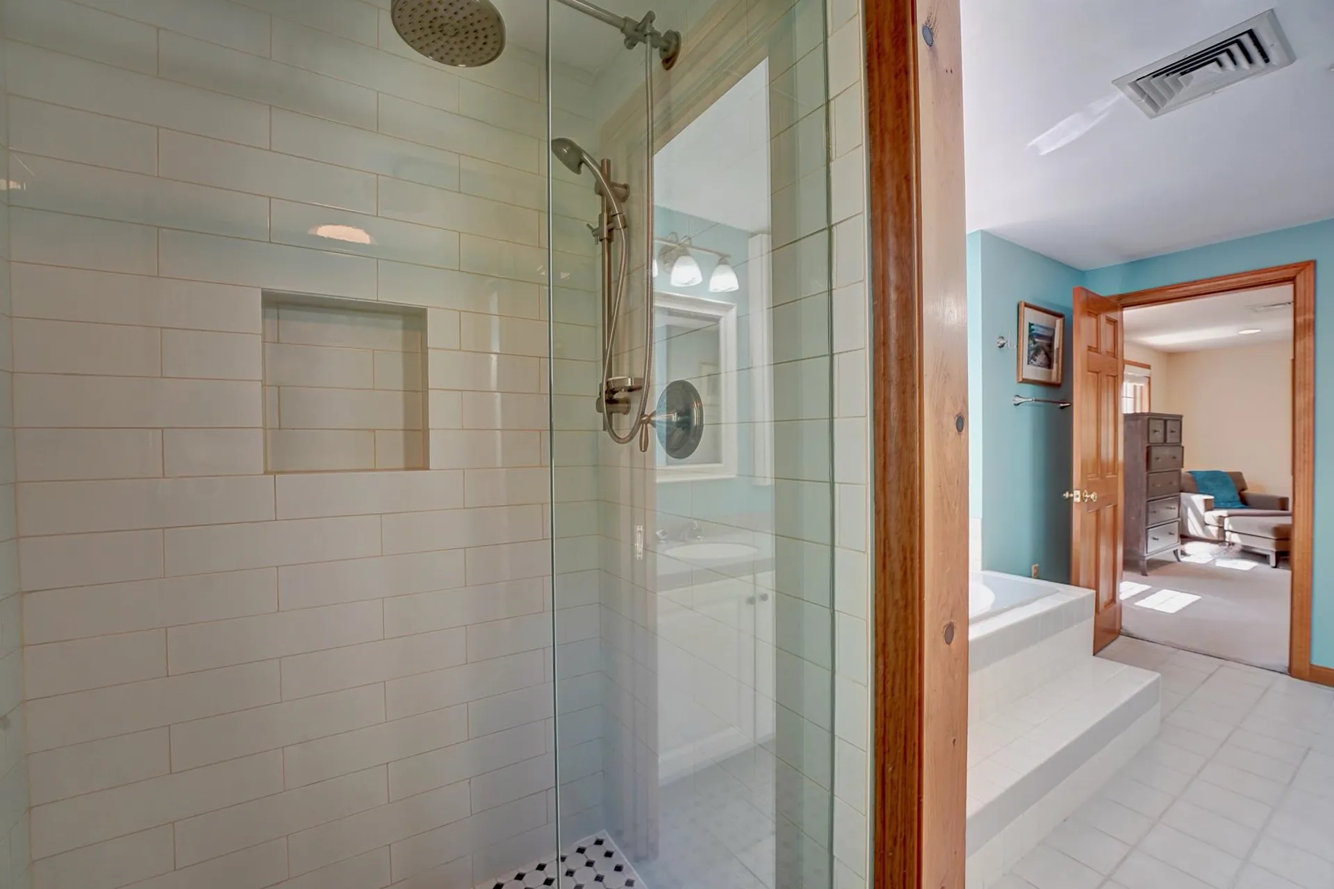 230 Eastwood Drive Portsmouth NH 03801