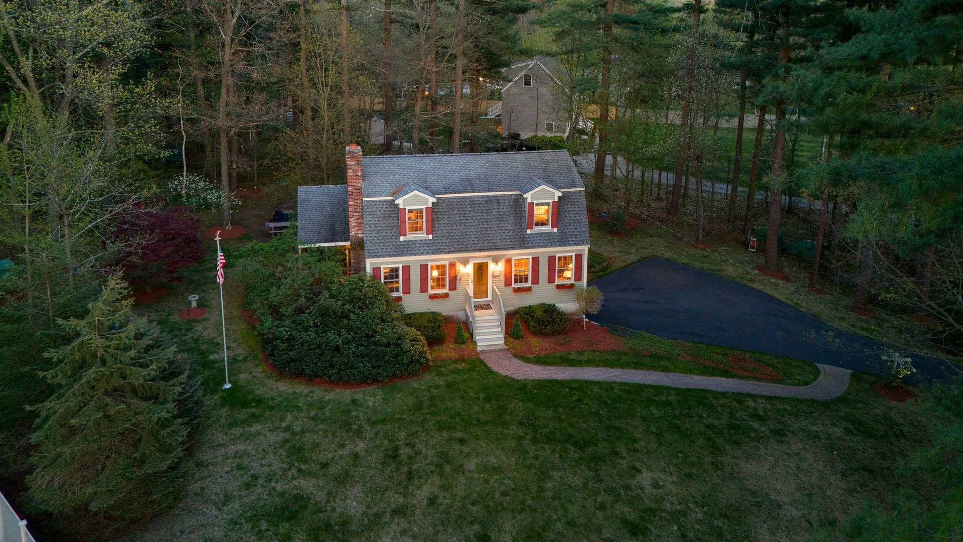 134 Fordway Extension Derry NH 03038