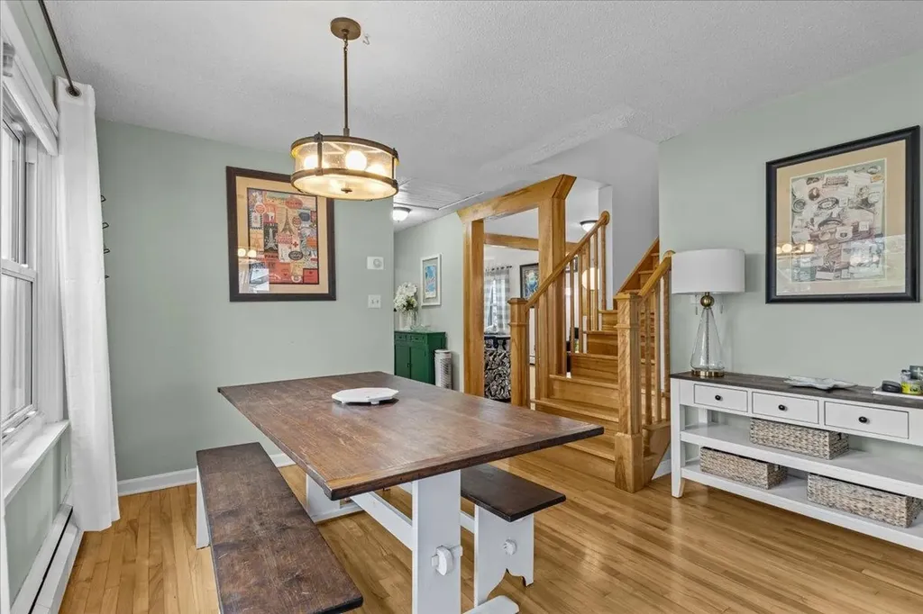 18 Abnaki Avenue Essex Junction VT 05452