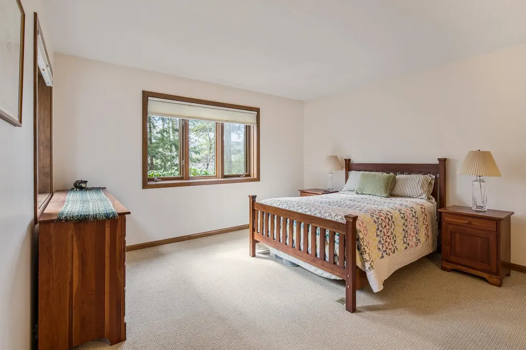 37 Granite Way Grantham NH 03753
