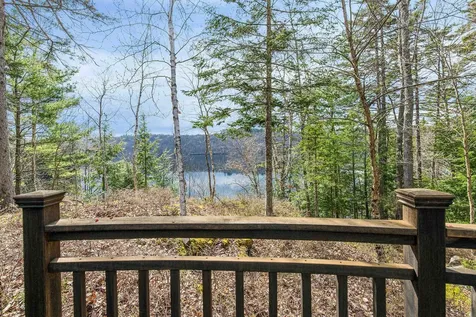 37 Granite Way Grantham NH 03753