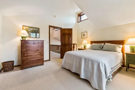 37 Granite Way Grantham NH 03753