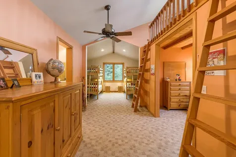 37 Granite Way Grantham NH 03753
