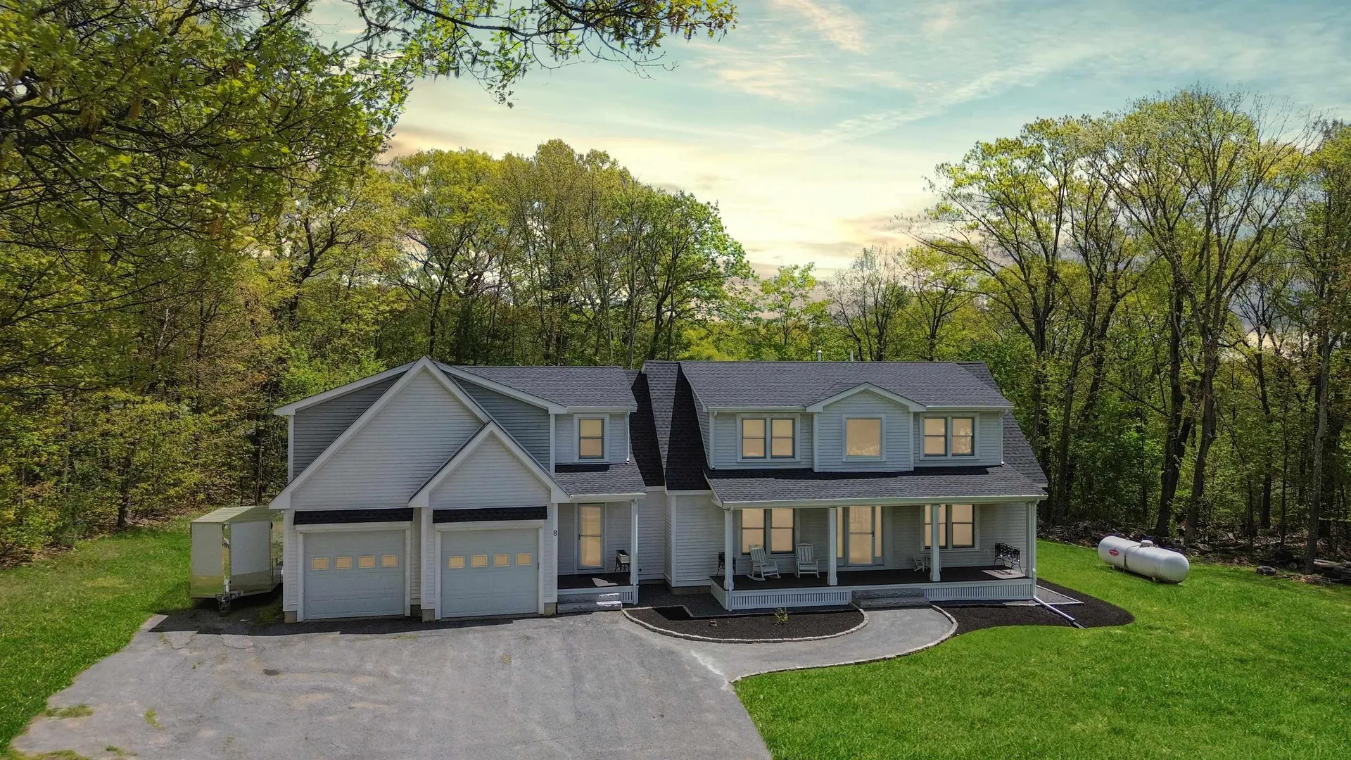 8 Clydesdale Avenue Pelham NH 03076-3508